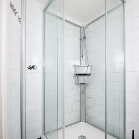 In The Center Of شقة ترومسو